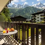 Le Brevent 2 - Year * Chamonix